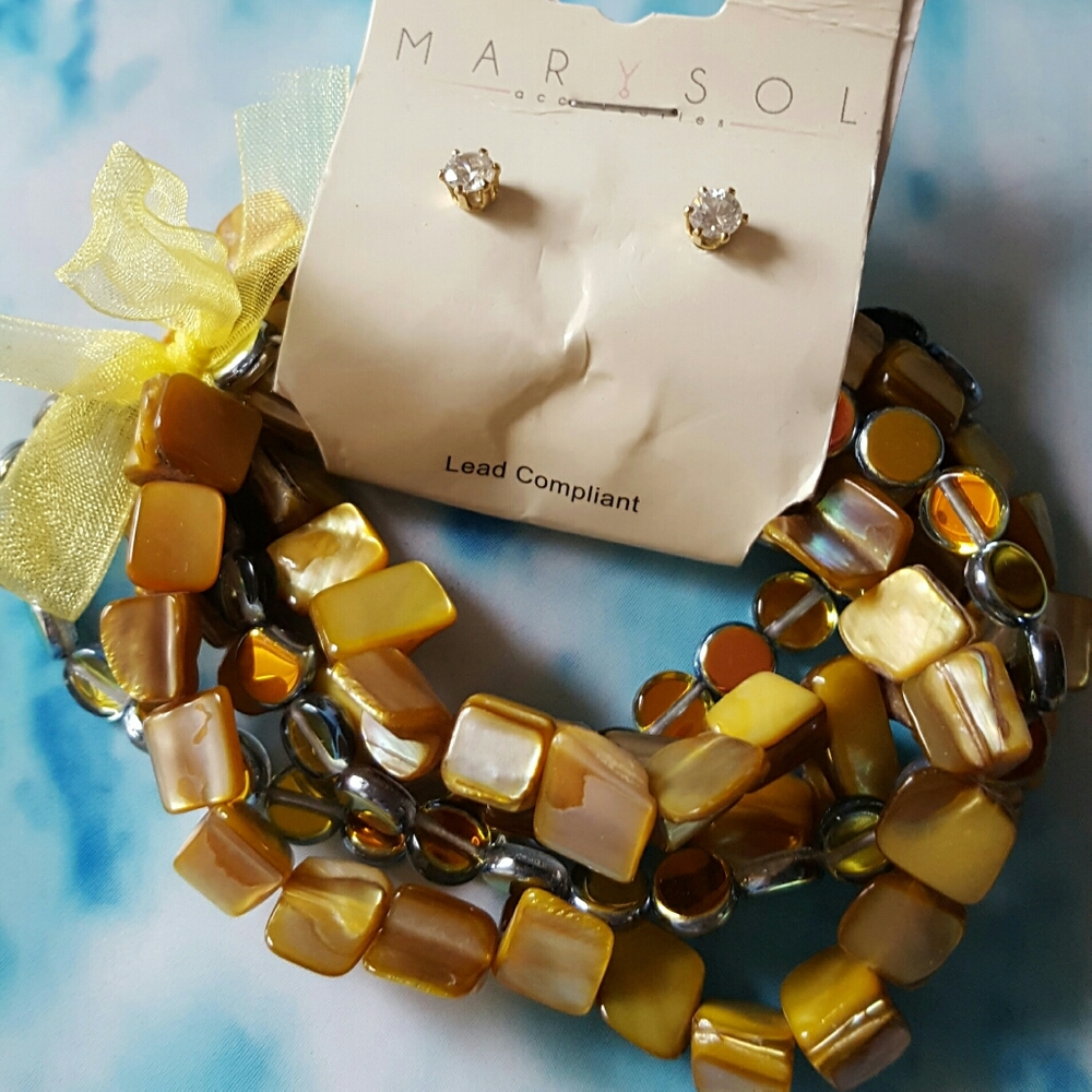 Marysol Stretch Bracelet & Earring Set